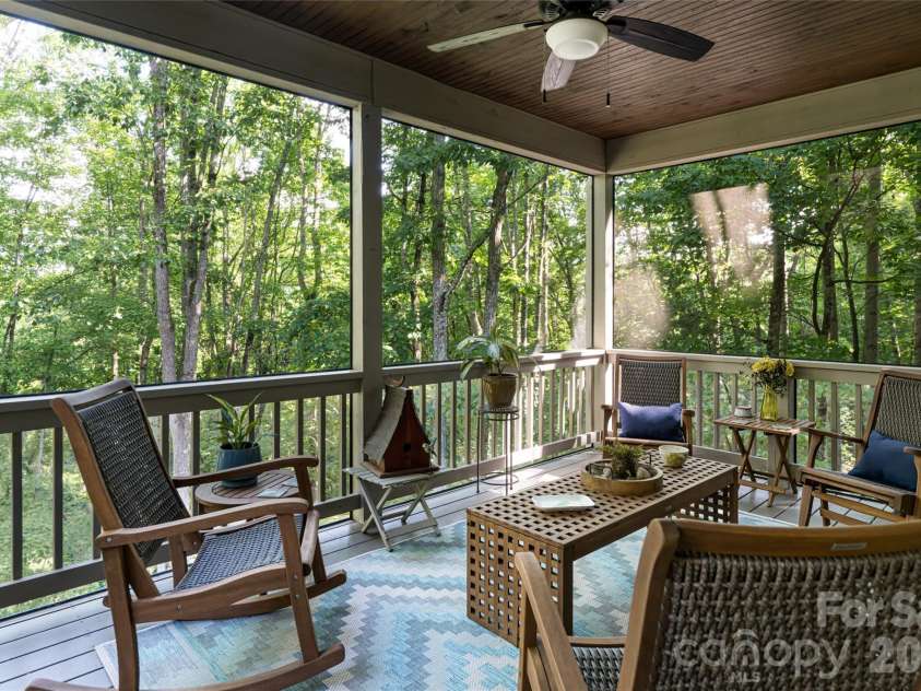 55 Highland Drive, Black Mountain, NC 28711.  MLS# CAR4266390, YatesRealty ID 16491. 
