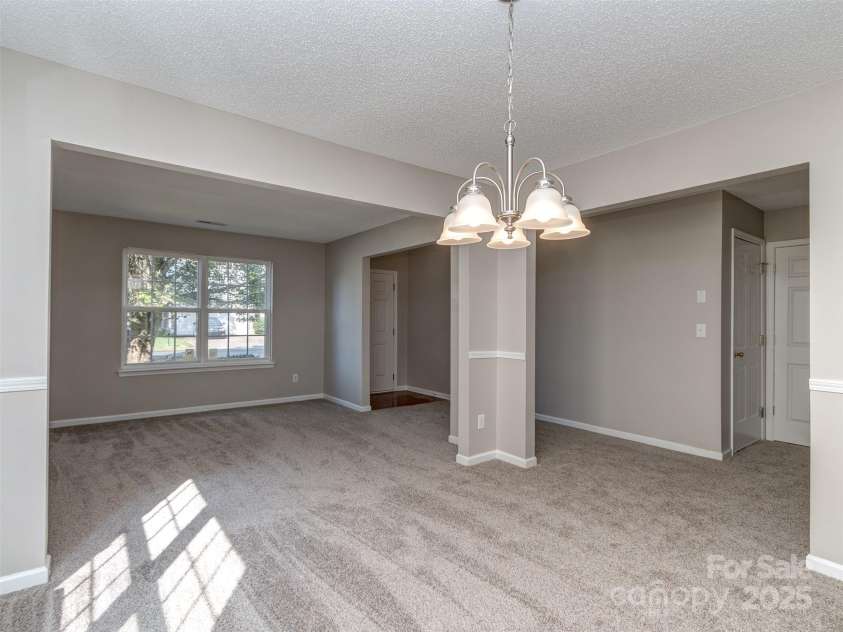 4208 Everest Drive, Gastonia, NC 28054.  MLS# CAR4258691, YatesRealty ID 16493. 