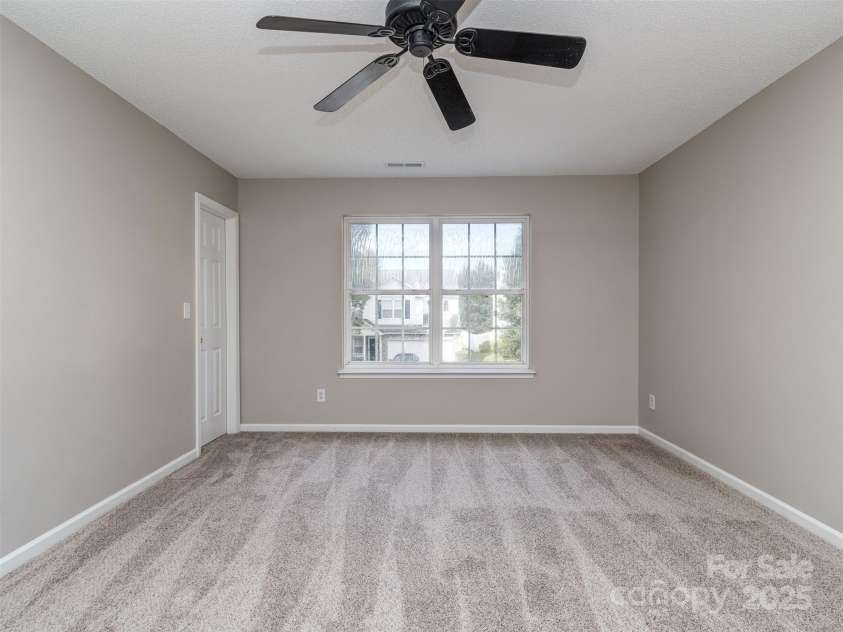 4208 Everest Drive, Gastonia, NC 28054.  MLS# CAR4258691, YatesRealty ID 16493. 