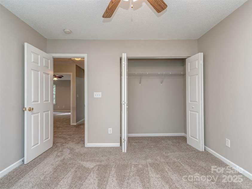4208 Everest Drive, Gastonia, NC 28054.  MLS# CAR4258691, YatesRealty ID 16493. 