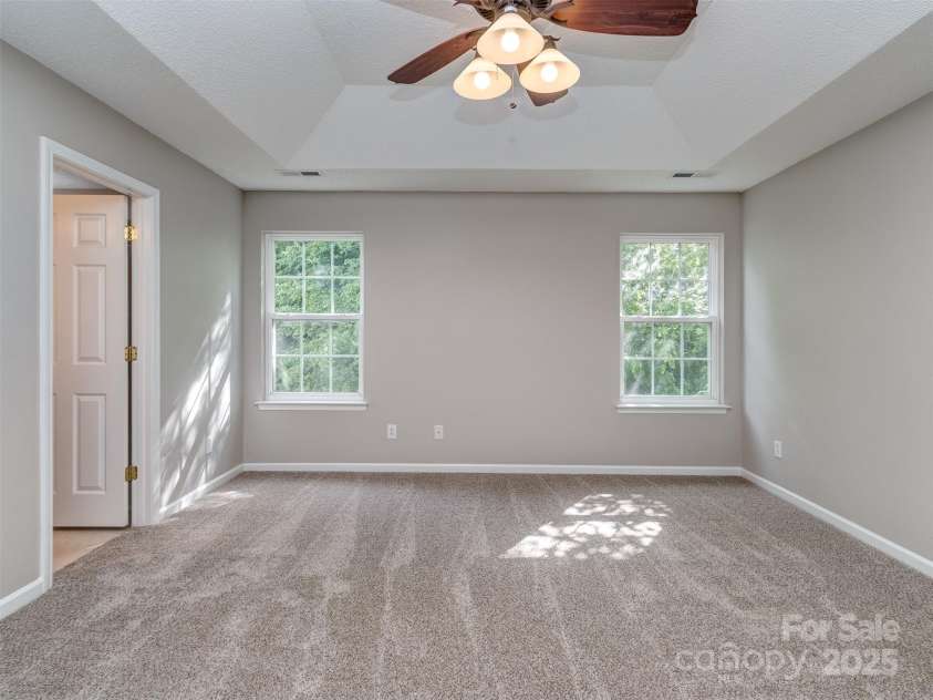 4208 Everest Drive, Gastonia, NC 28054.  MLS# CAR4258691, YatesRealty ID 16493. 