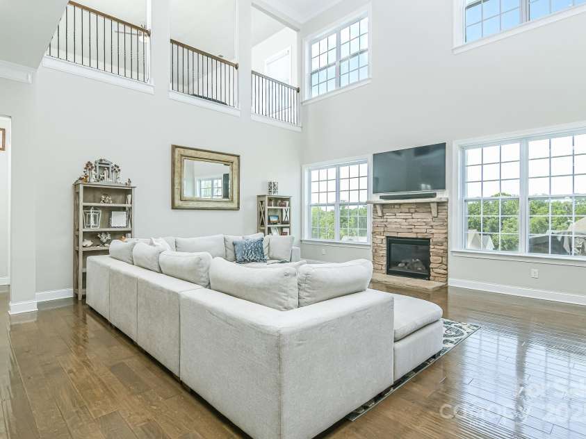 424 Cassia Court, Fort Mill, SC 29708.  MLS# CAR4262614, YatesRealty ID 16495. Great Room Open to The Second Floor