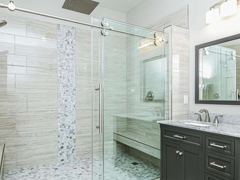 424 Cassia Court, Fort Mill, SC 29708.  MLS# CAR4262614, YatesRealty ID 16495. Primary Basement Bathroom