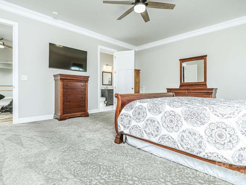 424 Cassia Court, Fort Mill, SC 29708.  MLS# CAR4262614, YatesRealty ID 16495. Primary Bedroom Basement
