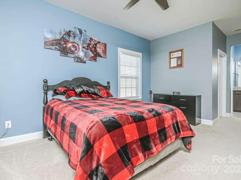 424 Cassia Court, Fort Mill, SC 29708.  MLS# CAR4262614, YatesRealty ID 16495. Second Floor Room 3