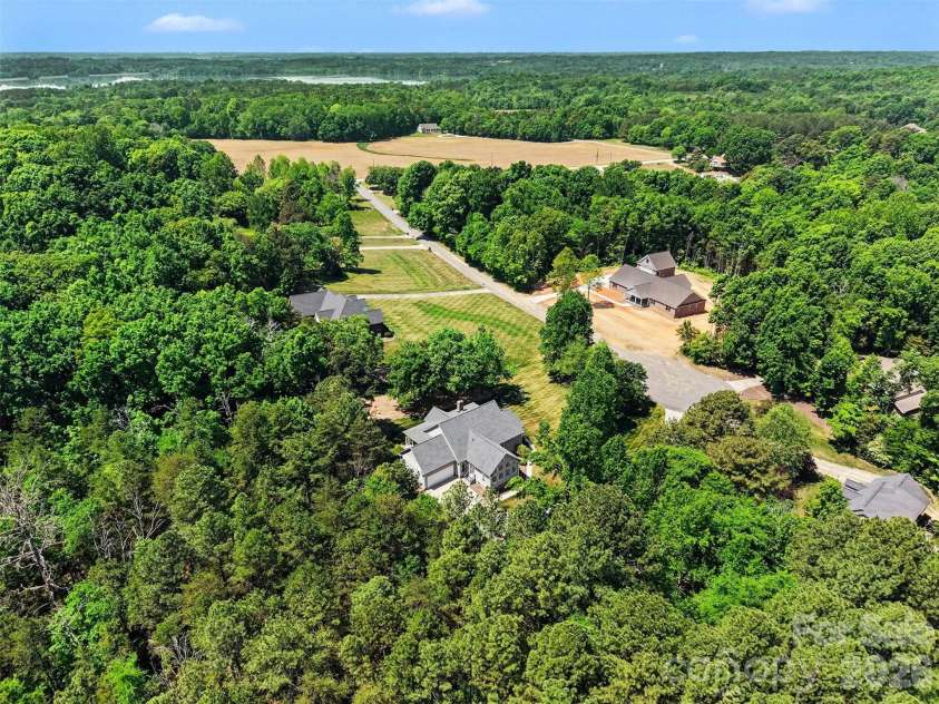 6301 Hawk Nest Drive, Concord, NC 28027.  MLS# CAR4374191, YatesRealty ID 16495. 