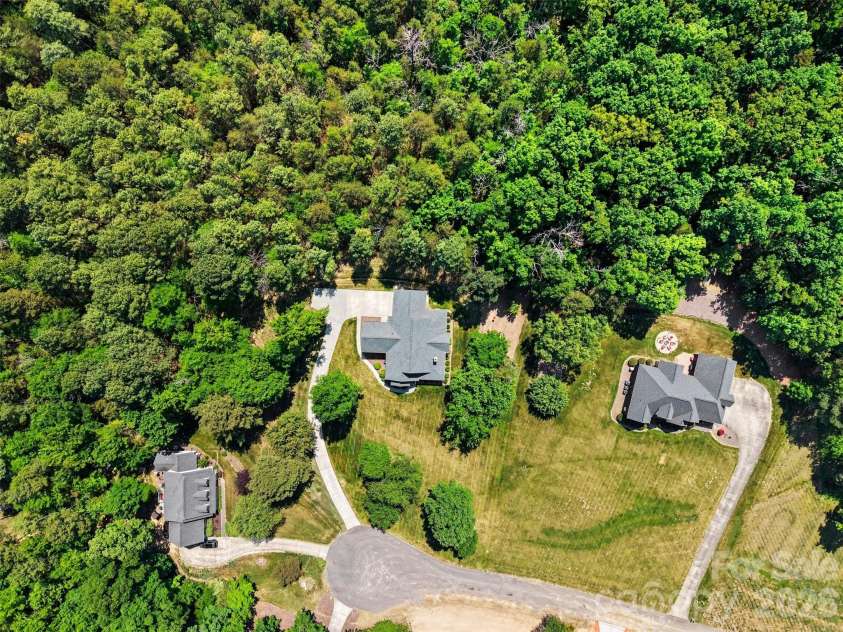 6301 Hawk Nest Drive, Concord, NC 28027.  MLS# CAR4374191, YatesRealty ID 16495. 