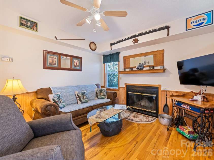 26 Stump Lane, Maggie Valley, NC 28751.  MLS# CAR4362320, YatesRealty ID 16496. 