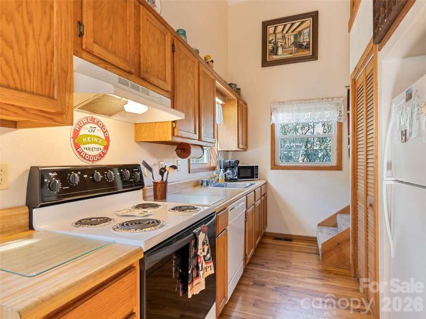 26 Stump Lane, Maggie Valley, NC 28751.  MLS# CAR4362320, YatesRealty ID 16496. 