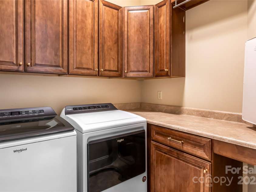 20 East Owl Creek Lane, Fairview, NC 28730.  MLS# CAR4258624, YatesRealty ID 16497. Laundry 