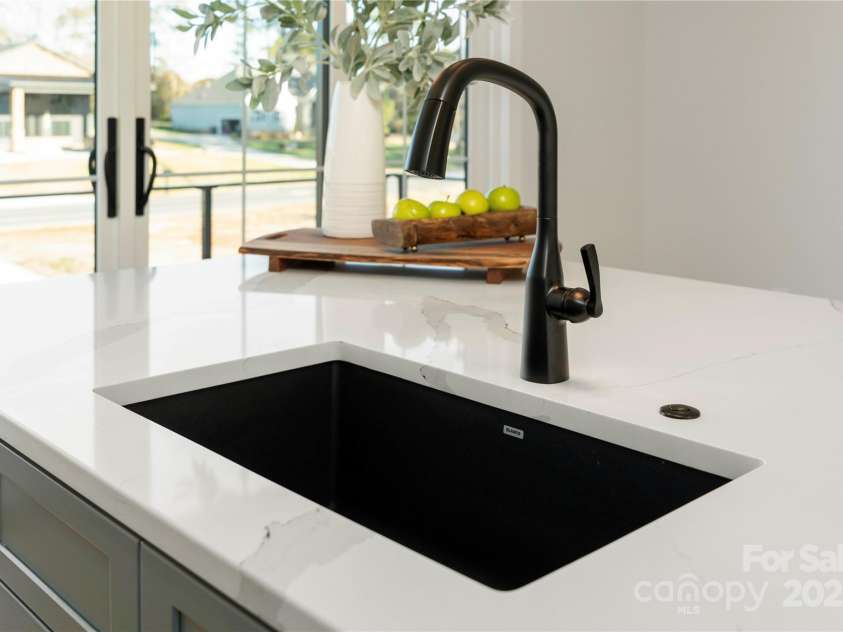 106 Isle Of Pines Road, Mooresville, NC 28117.  MLS# CAR4307196, YatesRealty ID 165. 