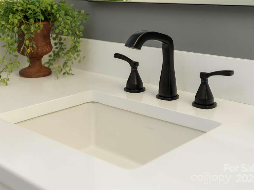 106 Isle Of Pines Road, Mooresville, NC 28117.  MLS# CAR4307196, YatesRealty ID 165. 