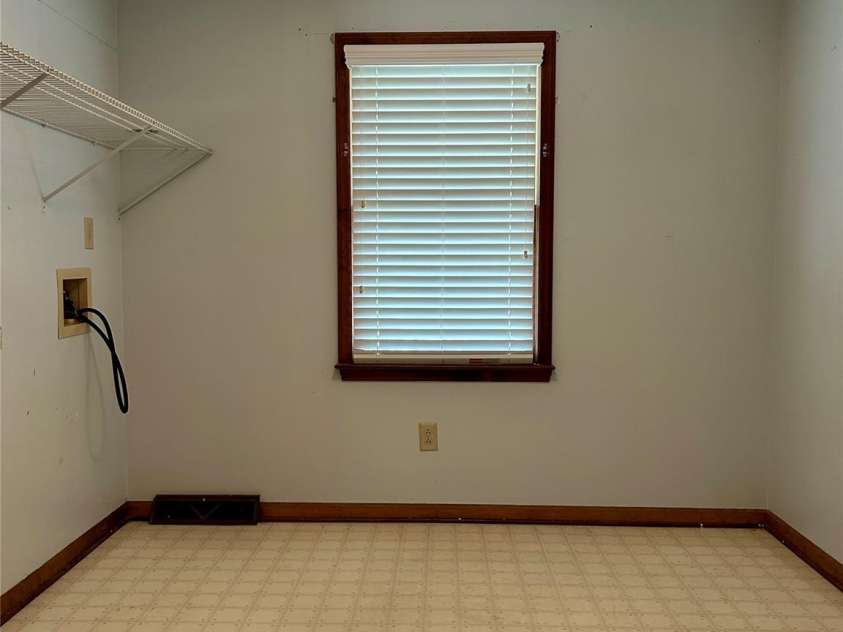 2232 Stallings Road, Matthews, NC 28104.  MLS# CAR4167752, YatesRealty ID 165. 