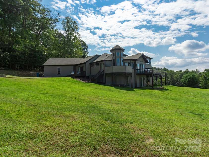 639 Byers Cove Road, Hendersonville, NC 28792.  MLS# CAR4306480, YatesRealty ID 165. 