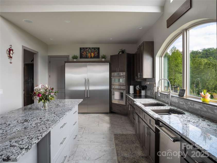 639 Byers Cove Road, Hendersonville, NC 28792.  MLS# CAR4306480, YatesRealty ID 165. 