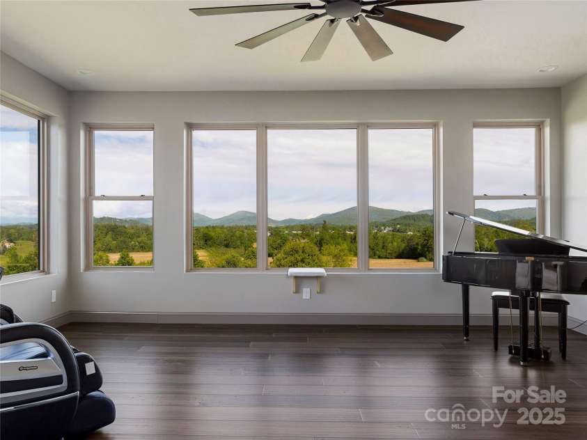 639 Byers Cove Road, Hendersonville, NC 28792.  MLS# CAR4306480, YatesRealty ID 165. 