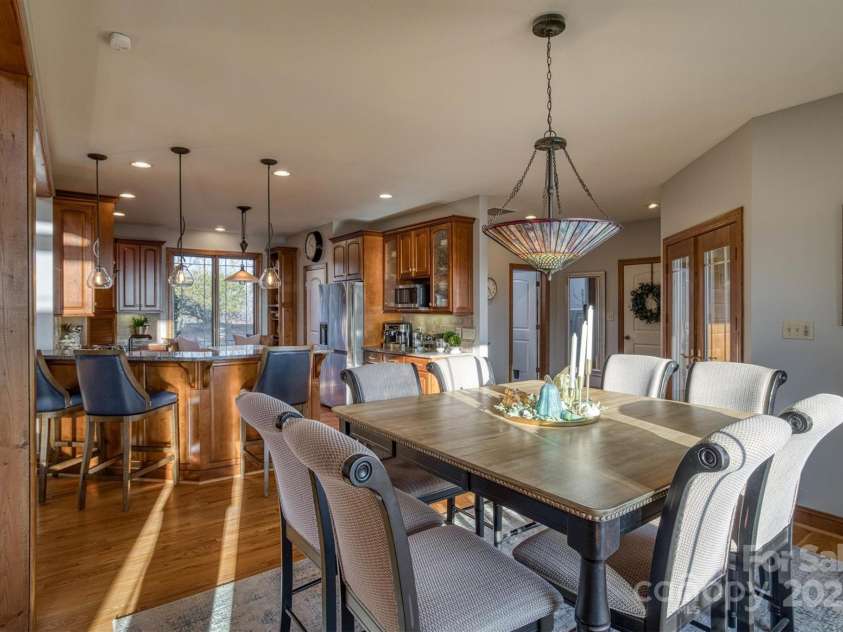 3540 Appian Way, Valdese, NC 28690.  MLS# CAR4225712, YatesRealty ID 1650. 