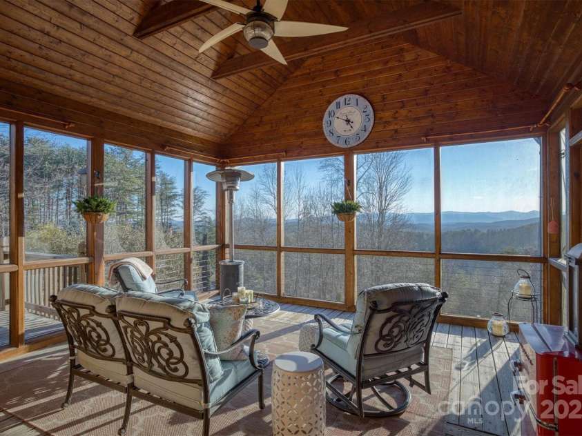 3540 Appian Way, Valdese, NC 28690.  MLS# CAR4225712, YatesRealty ID 1650. 