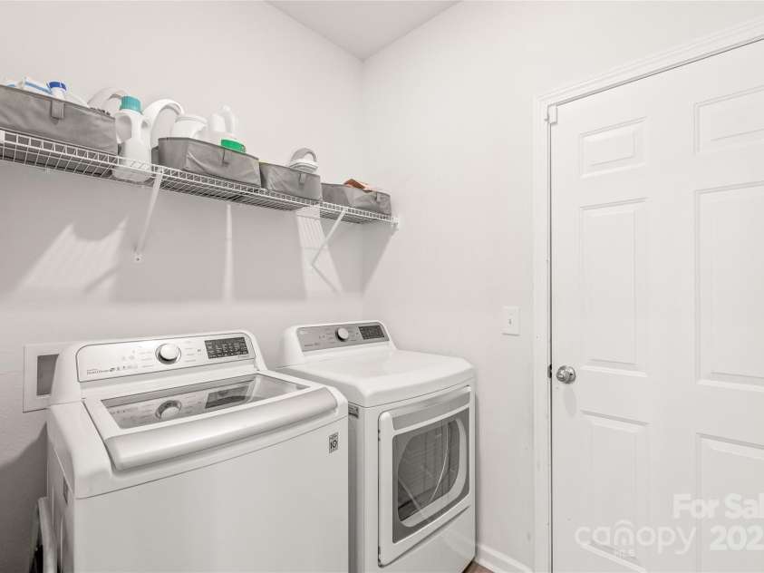 2340 Lanza Drive, Charlotte, NC 28215.  MLS# CAR4264473, YatesRealty ID 16500. Laundry Room