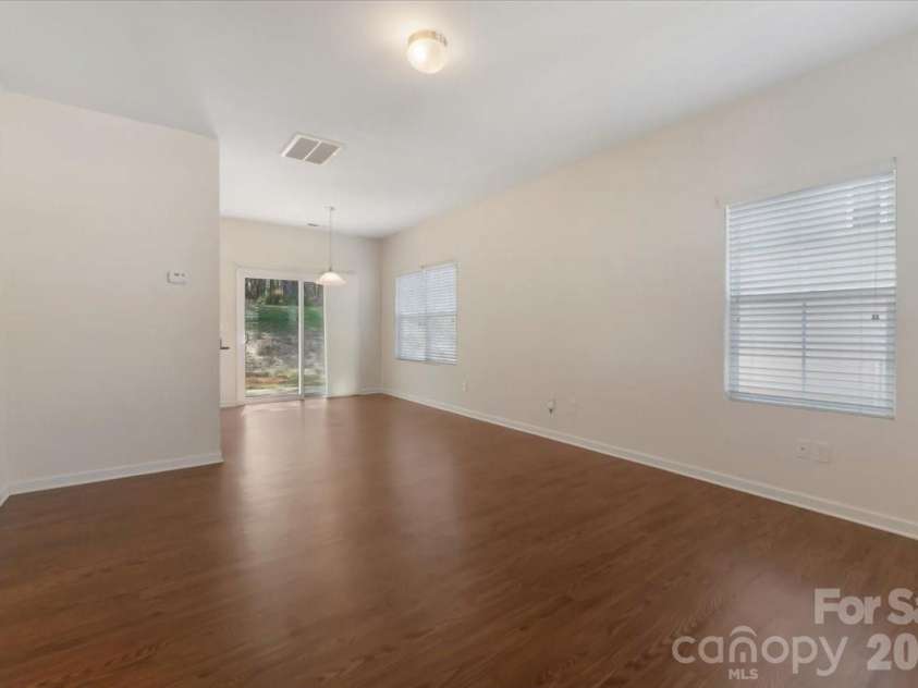 609 Oak Forest Lane, Salisbury, NC 28146.  MLS# CAR4365333, YatesRealty ID 16500. 