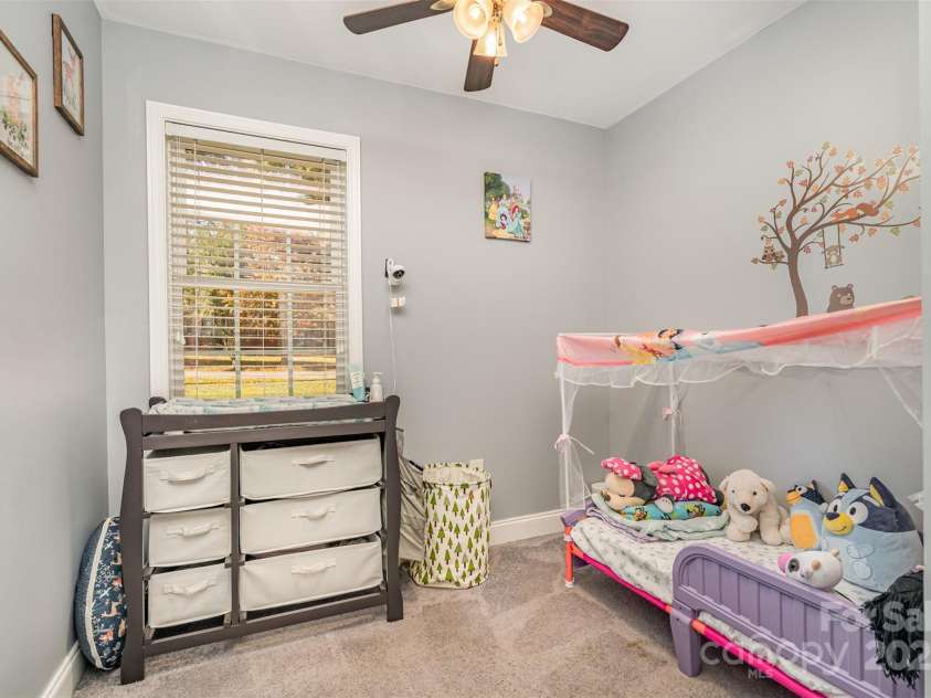 605 Beavers Cove Lane, Concord, NC 28027.  MLS# CAR4314369, YatesRealty ID 16501. 