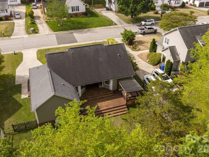 2116 Belle Chase Drive, Rock Hill, SC 29732.  MLS# CAR4370810, YatesRealty ID 16502. 