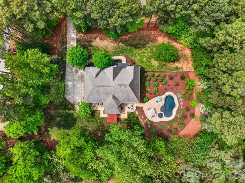 334 Kemp Road, Mooresville, NC 28117.  MLS# CAR4365690, YatesRealty ID 16503. 