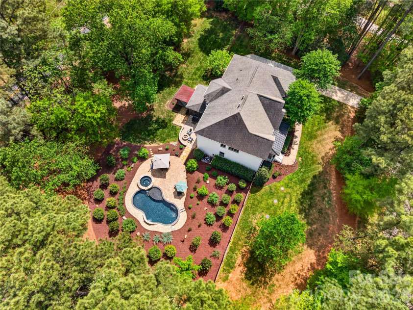 334 Kemp Road, Mooresville, NC 28117.  MLS# CAR4365690, YatesRealty ID 16503. 