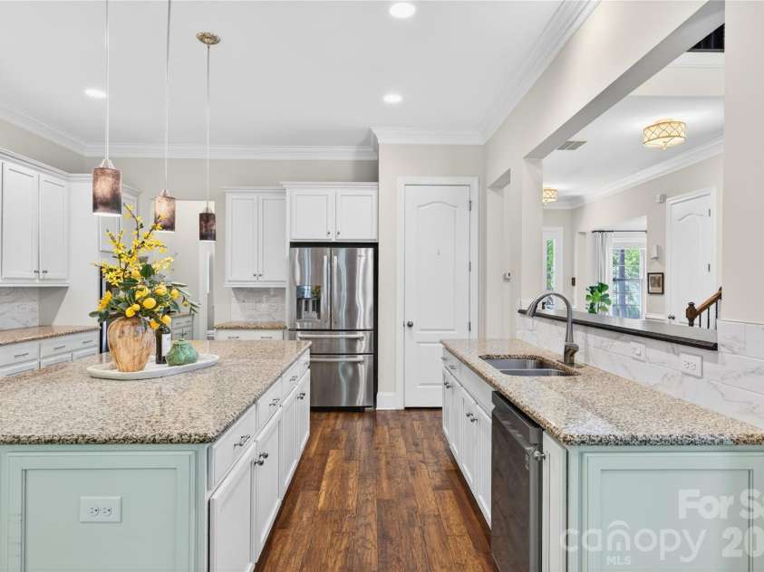 334 Kemp Road, Mooresville, NC 28117.  MLS# CAR4365690, YatesRealty ID 16503. 