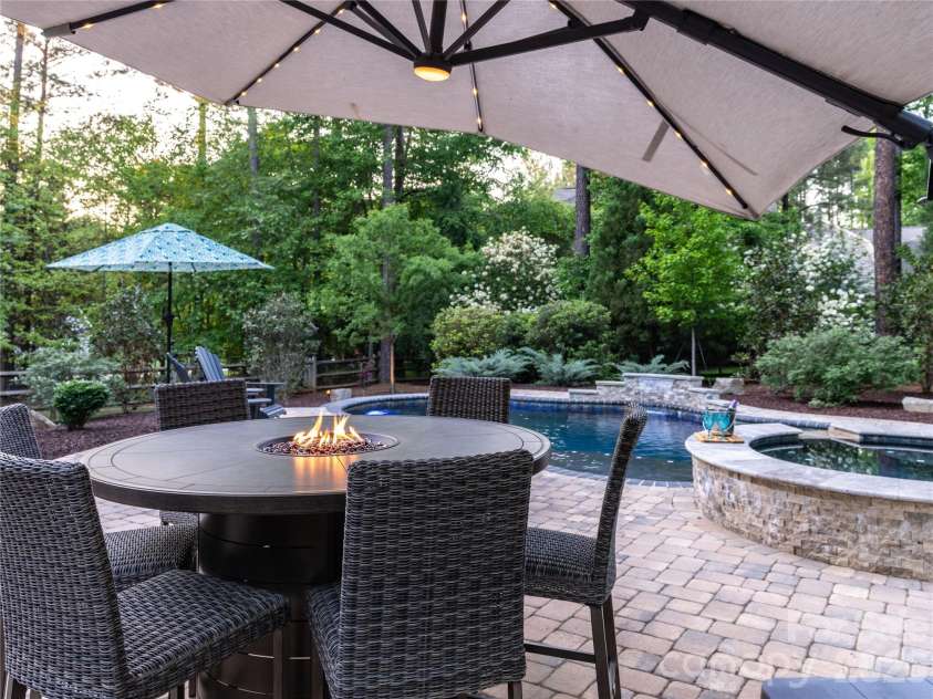 334 Kemp Road, Mooresville, NC 28117.  MLS# CAR4365690, YatesRealty ID 16503. 