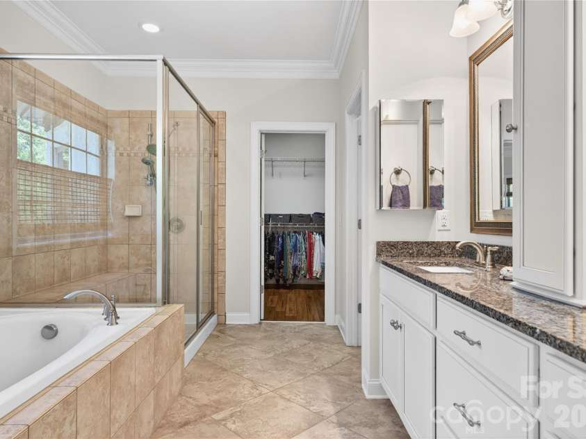 334 Kemp Road, Mooresville, NC 28117.  MLS# CAR4365690, YatesRealty ID 16503. 