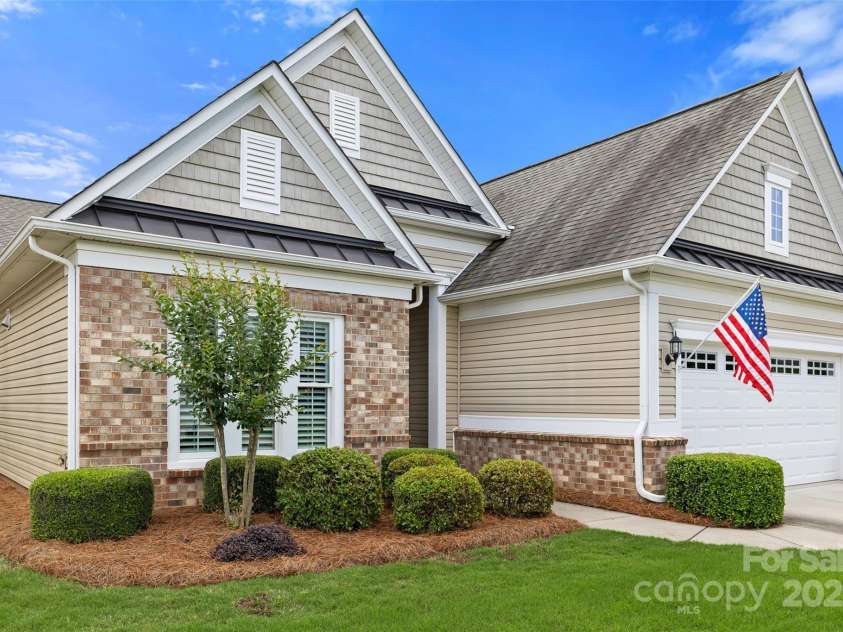 7036 Kitty Hawk Lane, Fort Mill, SC 29707.  MLS# CAR4258660, YatesRealty ID 16503. 