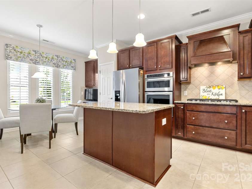 7036 Kitty Hawk Lane, Fort Mill, SC 29707.  MLS# CAR4258660, YatesRealty ID 16503. 