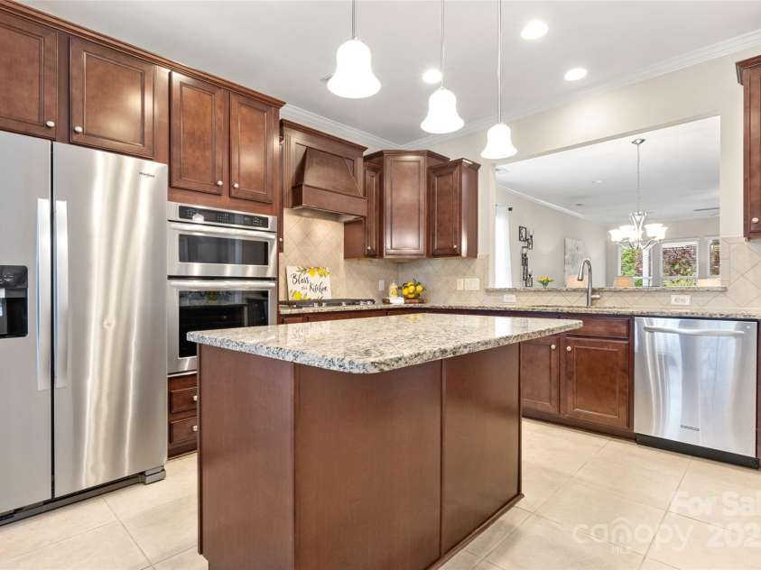 7036 Kitty Hawk Lane, Fort Mill, SC 29707.  MLS# CAR4258660, YatesRealty ID 16503. 