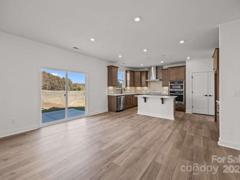 107 Nighthawk Trail, Mooresville, NC 28115.  MLS# CAR4249116, YatesRealty ID 16504. 