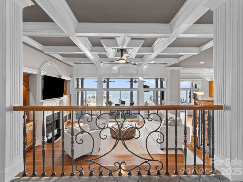 123 Sailview Road, Mooresville, NC 28117.  MLS# CAR4263298, YatesRealty ID 16505. 