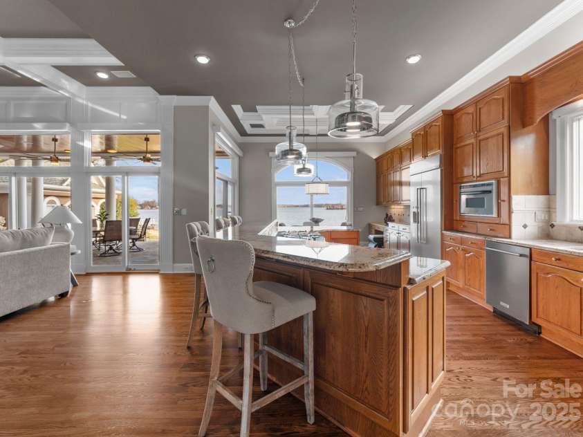 123 Sailview Road, Mooresville, NC 28117.  MLS# CAR4263298, YatesRealty ID 16505. 