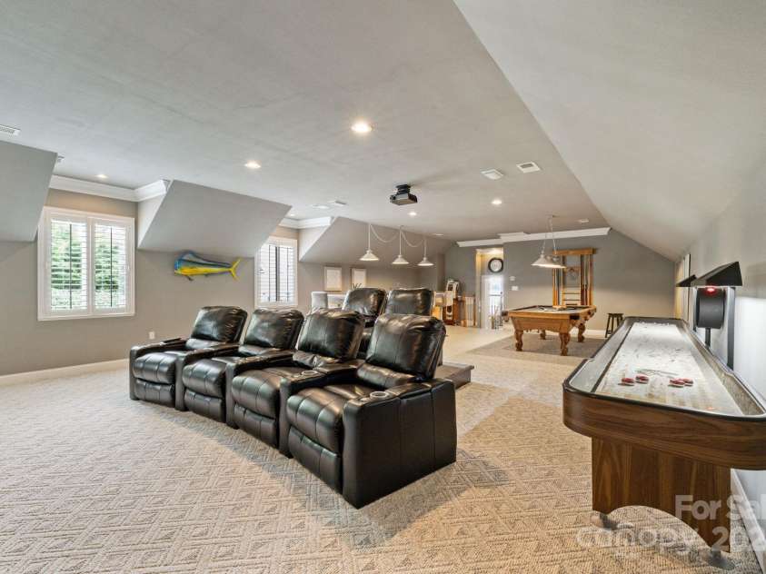 123 Sailview Road, Mooresville, NC 28117.  MLS# CAR4263298, YatesRealty ID 16505. 