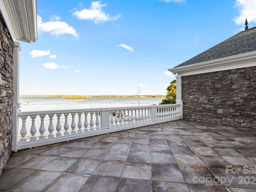 123 Sailview Road, Mooresville, NC 28117.  MLS# CAR4263298, YatesRealty ID 16505. 