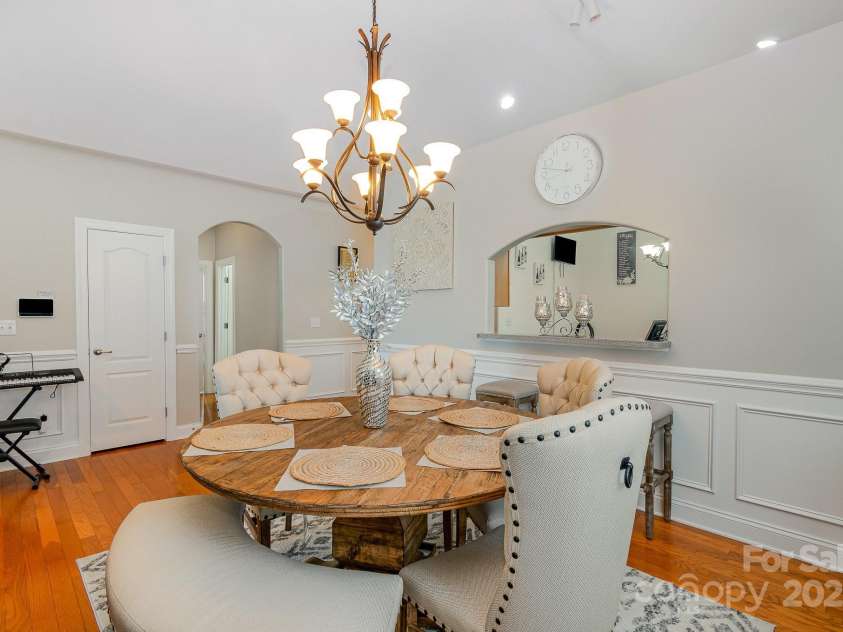 9588 Marquette Street, Concord, NC 28027.  MLS# CAR4252486, YatesRealty ID 16506. Dining area