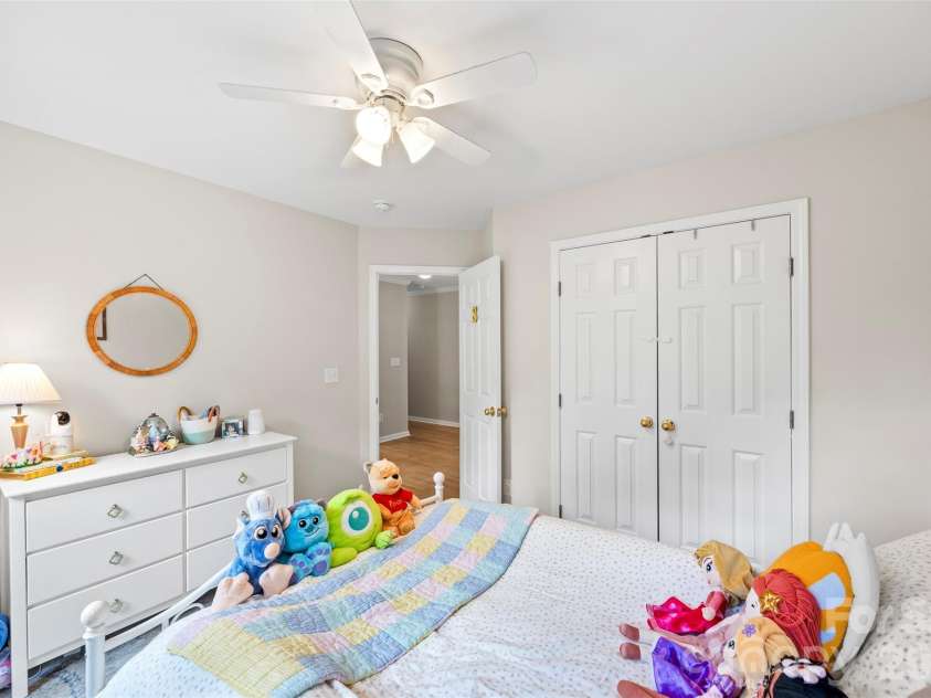 1229 Periwinkle Drive, Waxhaw, NC 28173.  MLS# CAR4373311, YatesRealty ID 16507. 