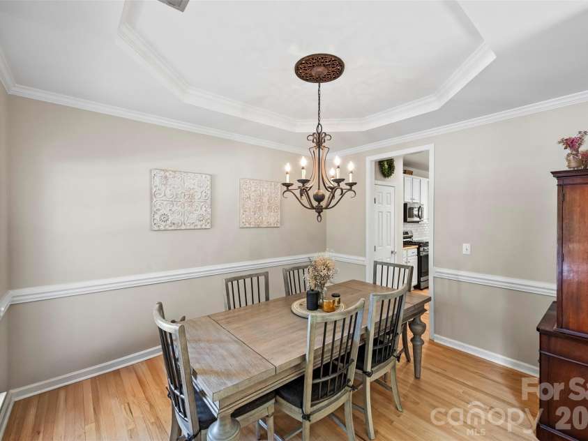 1229 Periwinkle Drive, Waxhaw, NC 28173.  MLS# CAR4373311, YatesRealty ID 16507. Elegant dining room