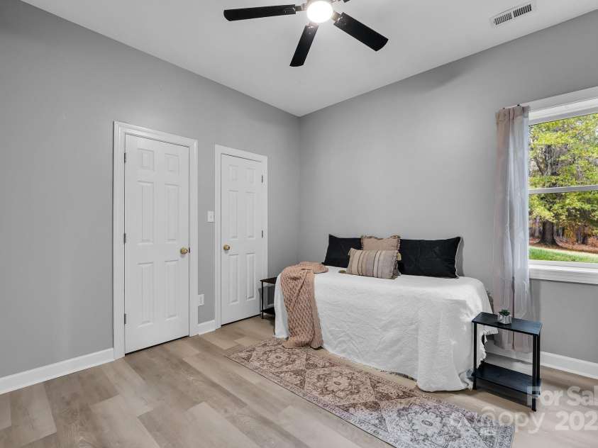 271 Lockhard Circle, Troutman, NC 28166.  MLS# CAR4194496, YatesRealty ID 16508. FLEX SPACE IN THE FULLY FINISHED BASEMENT