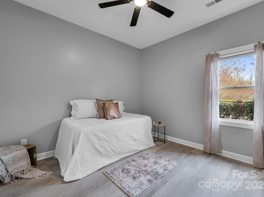 271 Lockhard Circle, Troutman, NC 28166.  MLS# CAR4194496, YatesRealty ID 16508. FLEX SPACE IN THE FULLY FINISHED BASEMENT