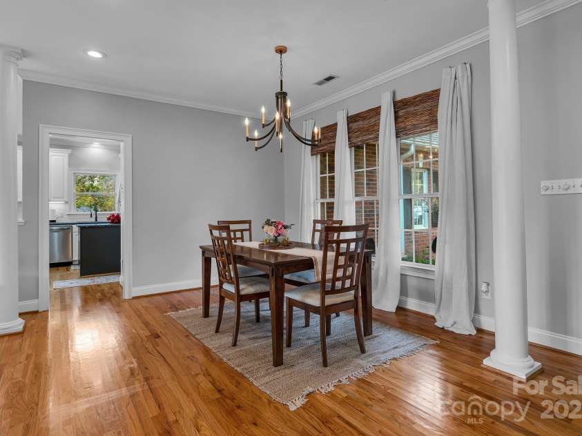 271 Lockhard Circle, Troutman, NC 28166.  MLS# CAR4194496, YatesRealty ID 16508. HOST THE HOLIDAYS IN YOUR SPACIOUS, OPEN DINING AREA