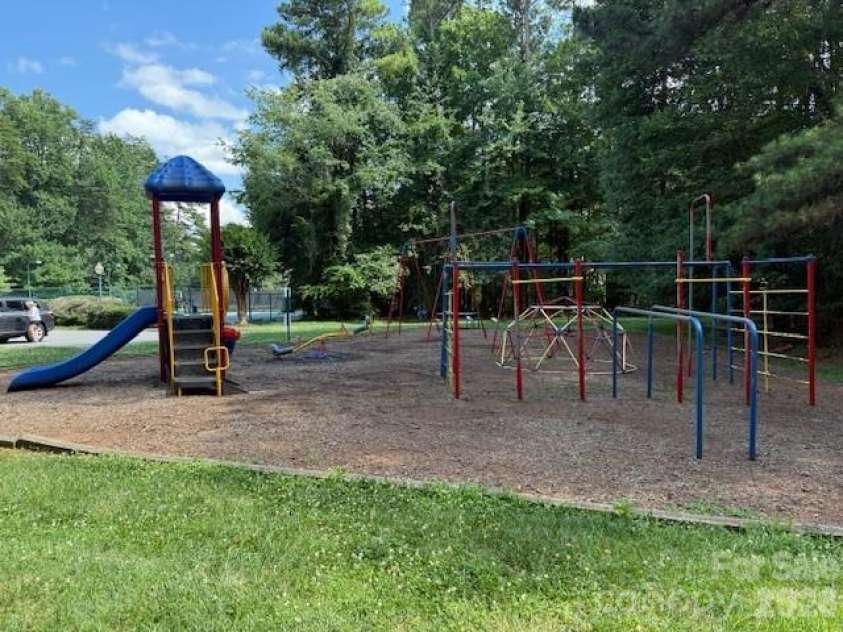 107 Monterey Drive, Mooresville, NC 28117.  MLS# CAR4372310, YatesRealty ID 16510. Playground
