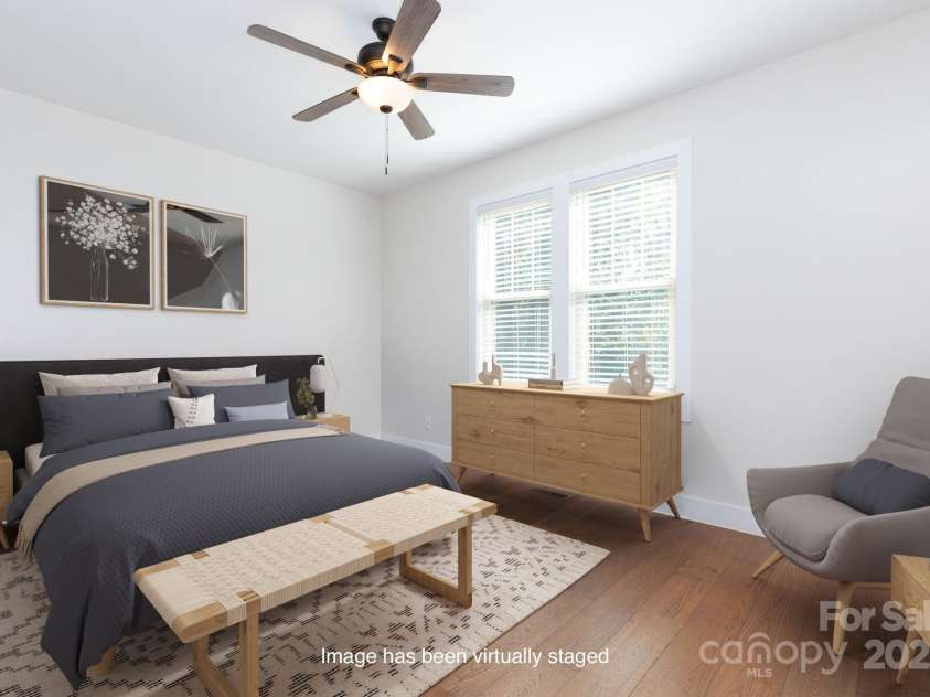 164 Marietta Street, Asheville, NC 28803.  MLS# CAR4284204, YatesRealty ID 16512. 