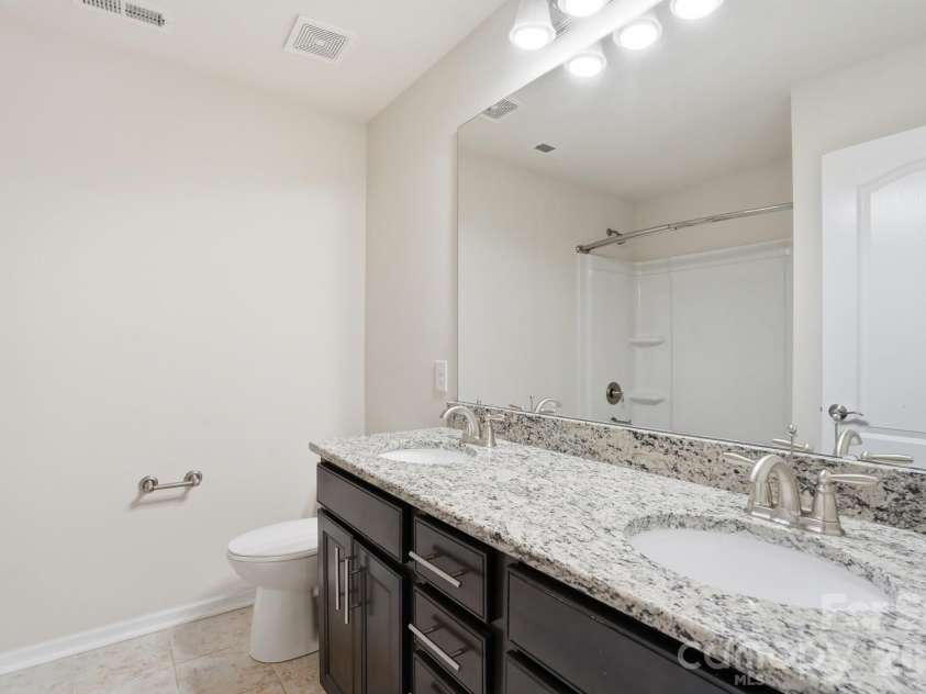 13239 Carolina Wren Court, Charlotte, NC 28278.  MLS# CAR4367634, YatesRealty ID 16513. Full bath Second floor