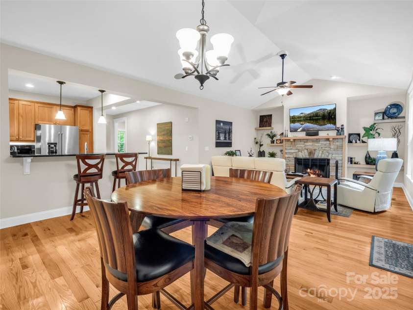 349 Monarch Road, Hendersonville, NC 28739.  MLS# CAR4242152, YatesRealty ID 16514. 