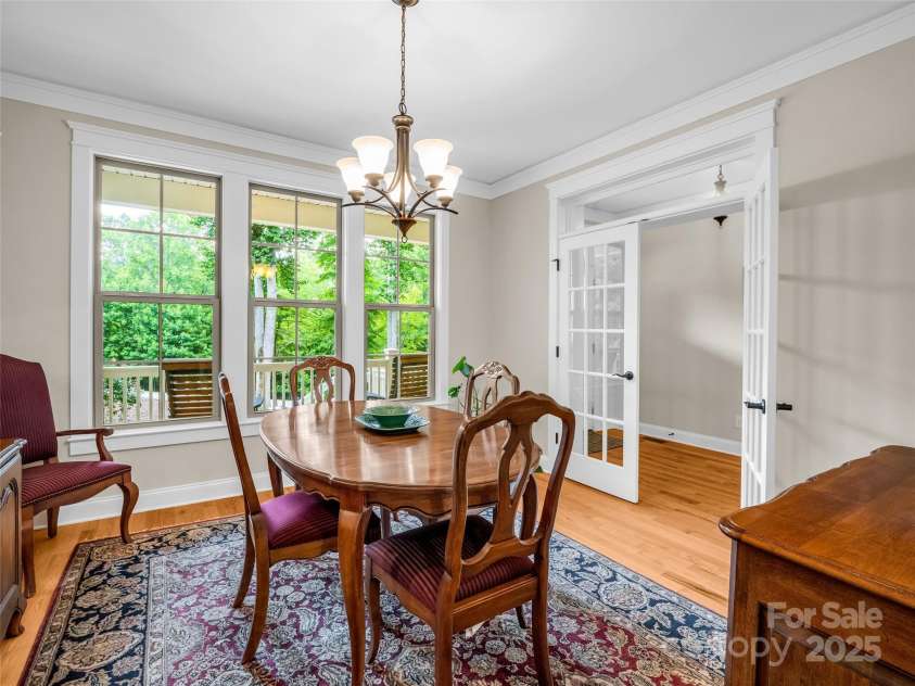 349 Monarch Road, Hendersonville, NC 28739.  MLS# CAR4242152, YatesRealty ID 16514. 